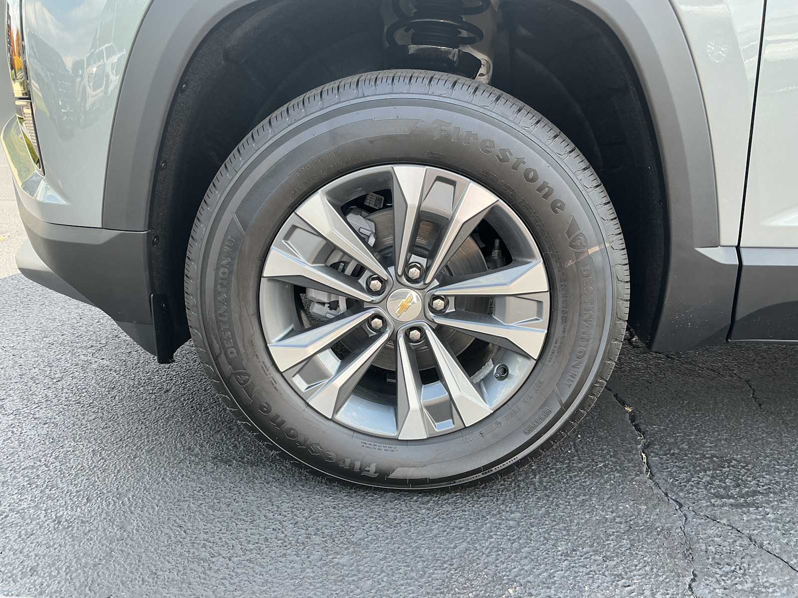 2027 Chevrolet Equinox LT - Photo 29