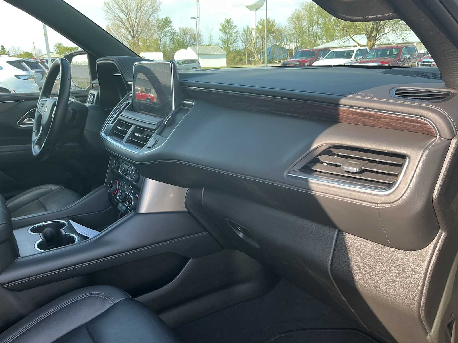 2023 Chevrolet Tahoe LT - Photo 24