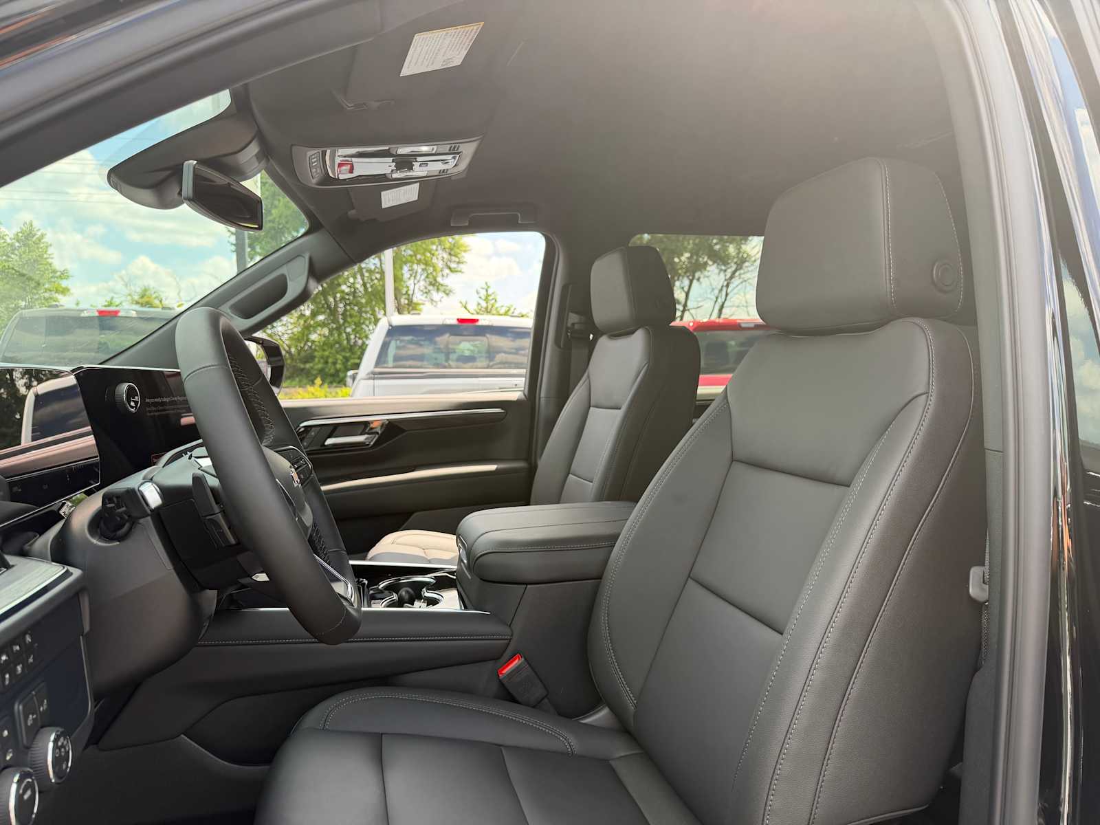 2026 Chevrolet Tahoe LT - Photo 22