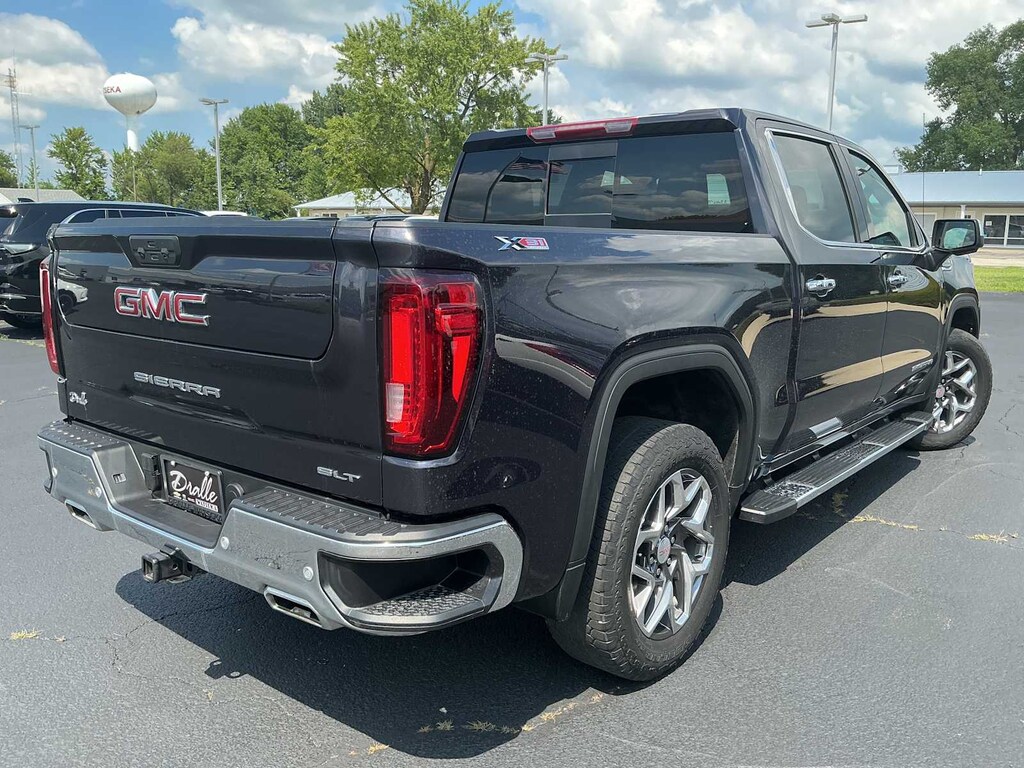 Used 2025 GMC Sierra 1500 SLT Truck