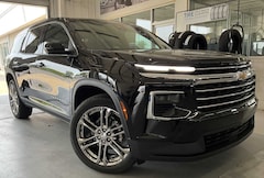 2025 Chevrolet Traverse LT SUV