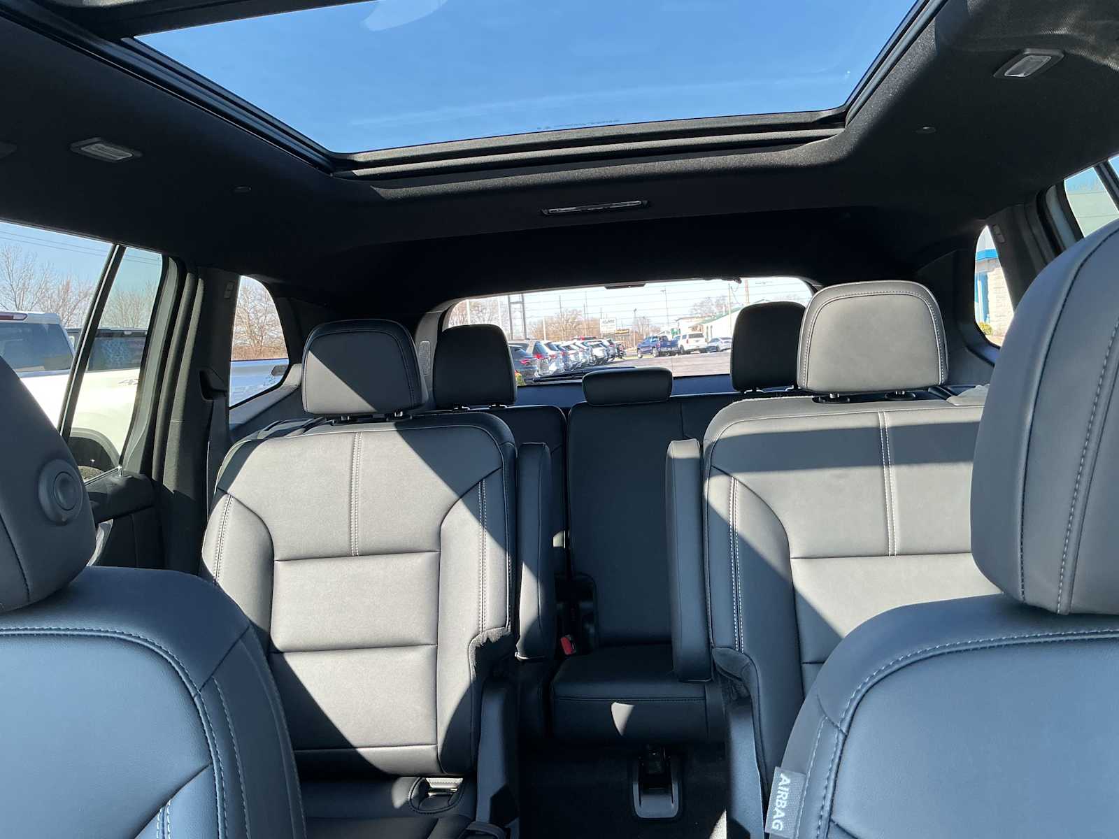 2026 GMC Acadia Elevation - Photo 24
