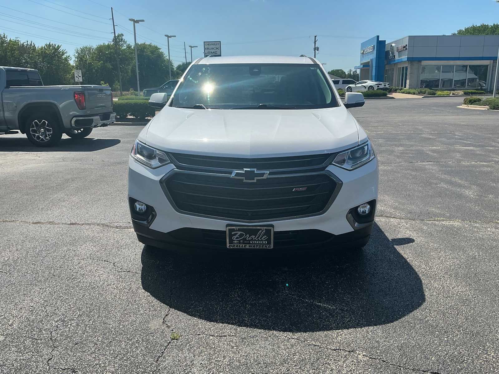Used 2020 Chevrolet Traverse RS with VIN 1GNERJKW9LJ235733 for sale in Watseka, IL