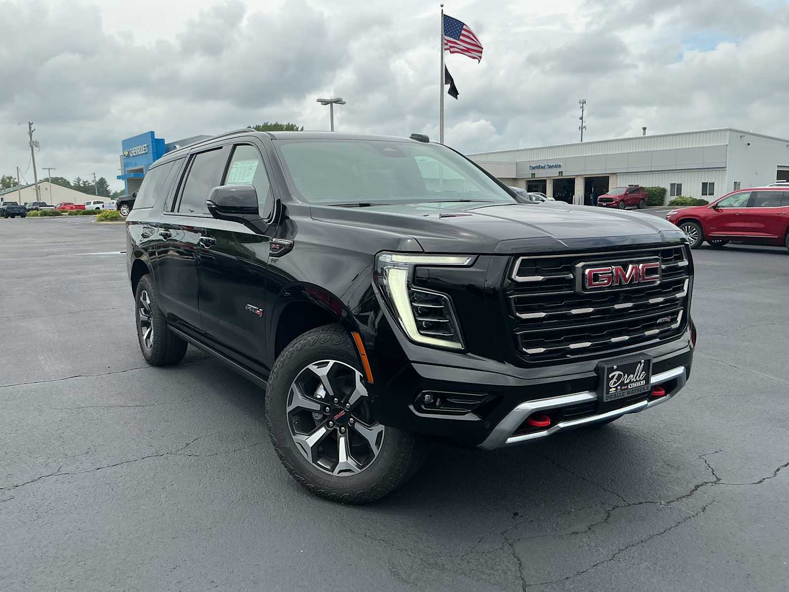 2026 GMC Yukon XL AT4 Ultimate - Photo 3