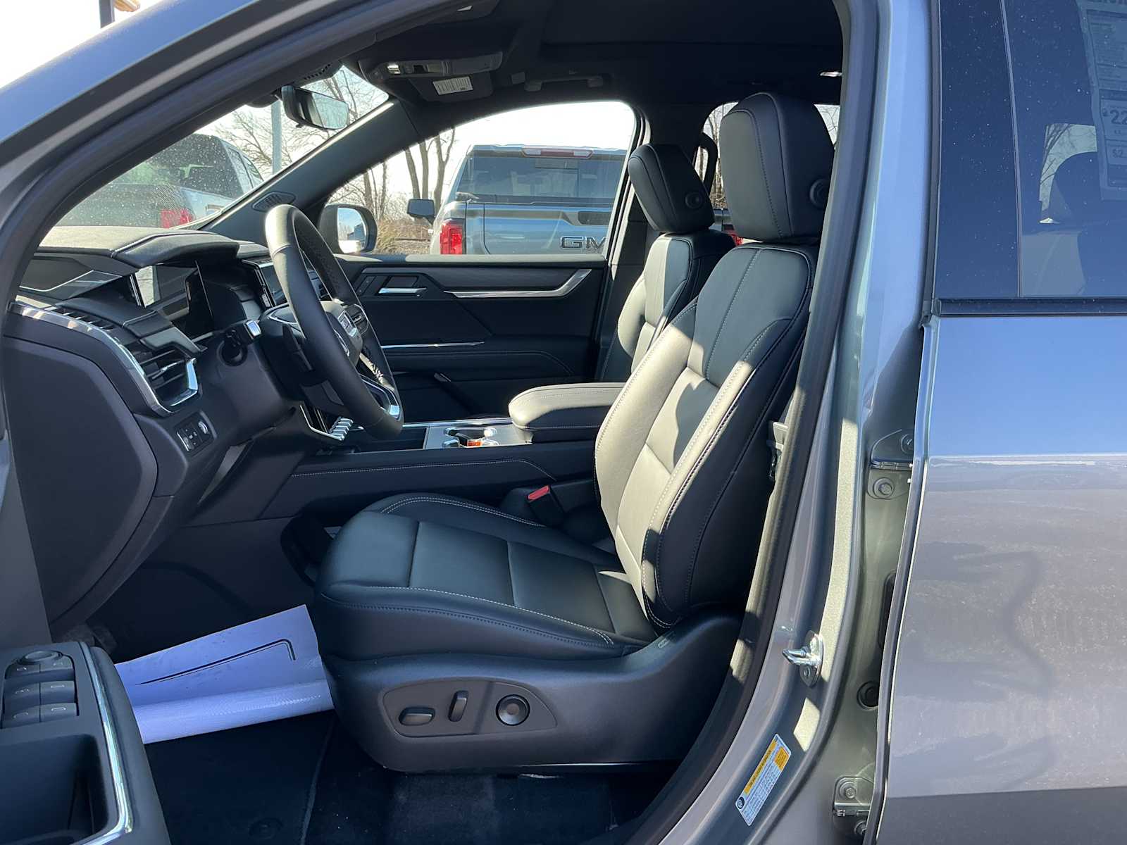 2026 GMC Acadia Elevation - Photo 21