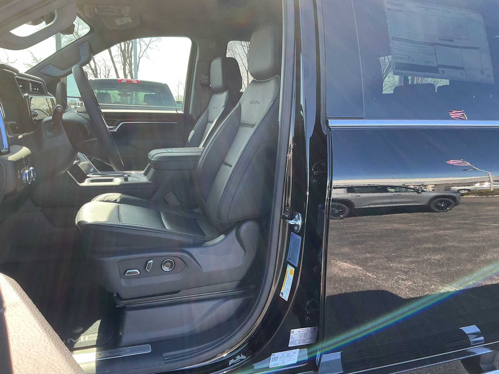 2026 GMC Sierra 2500HD Denali - Photo 22
