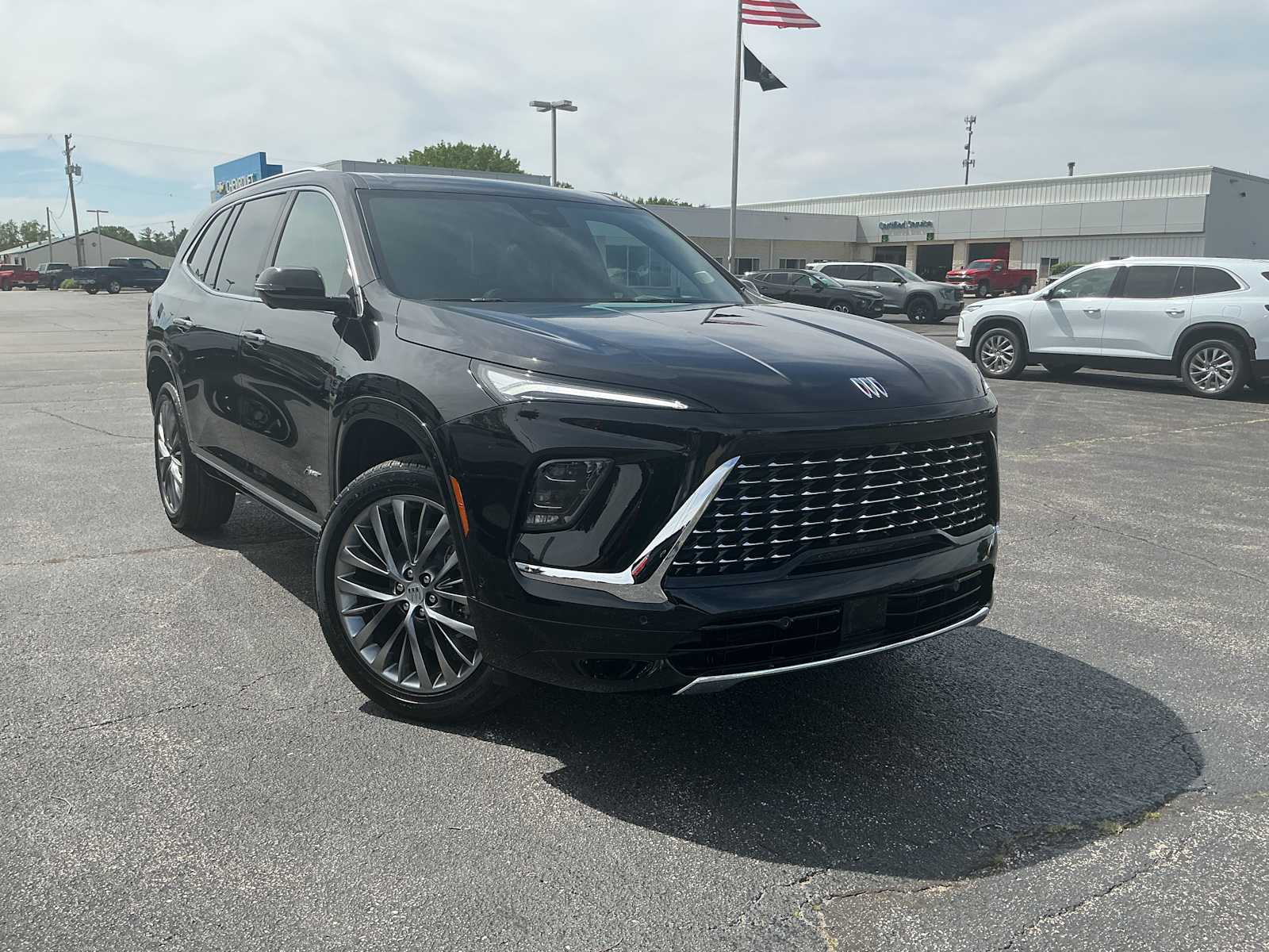 2026 Buick Enclave Avenir's photo