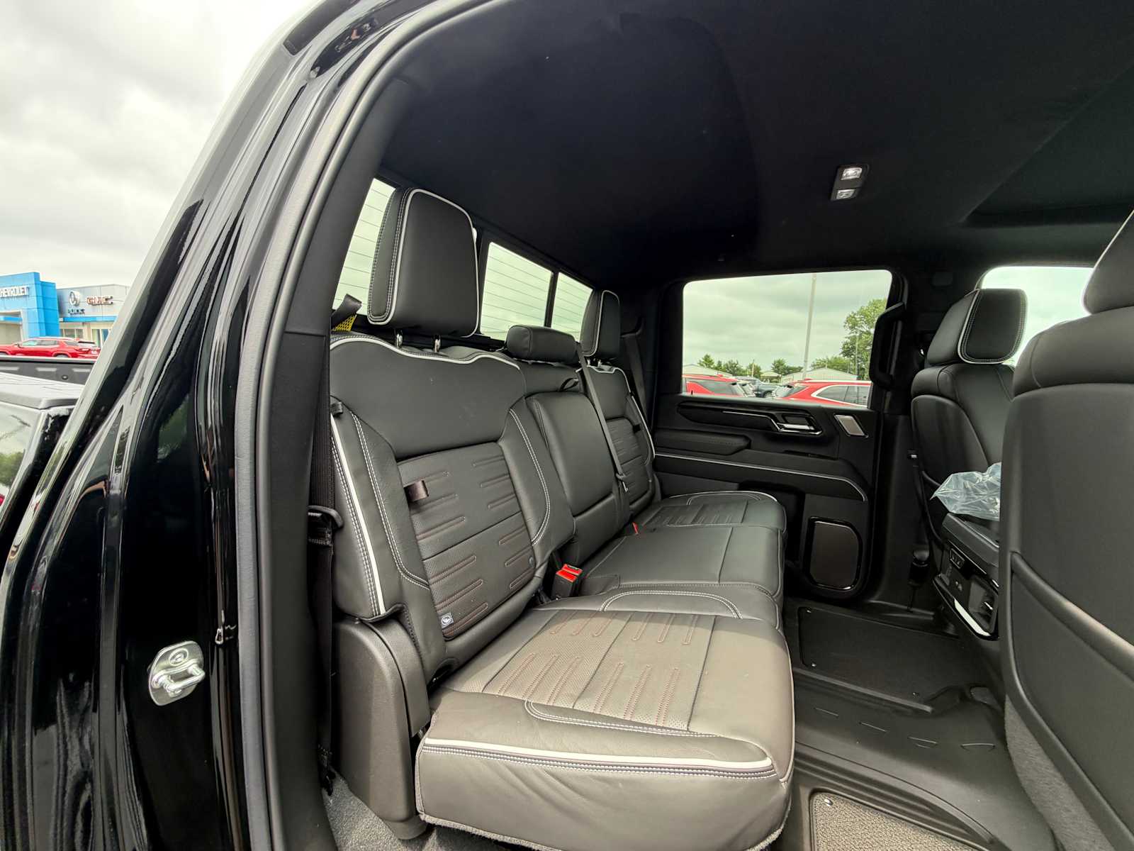 2026 GMC Sierra 2500HD AT4X - Photo 24