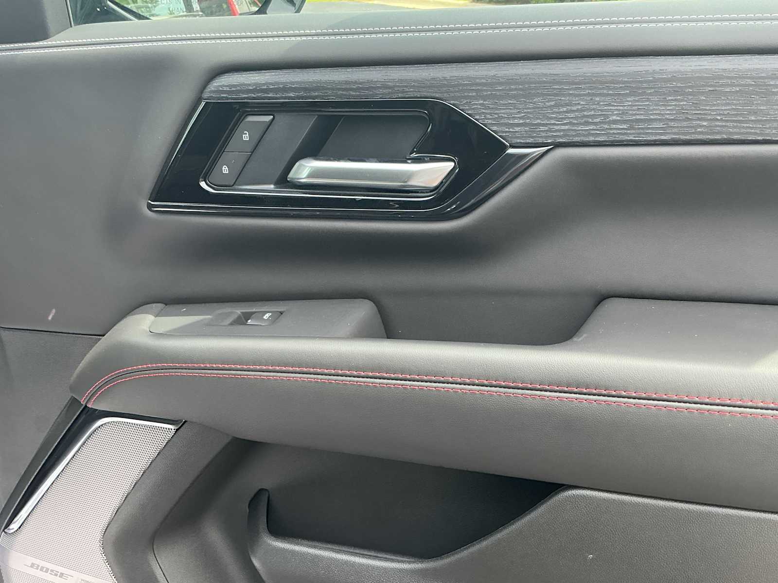 2026 GMC Yukon XL AT4 Ultimate - Photo 34