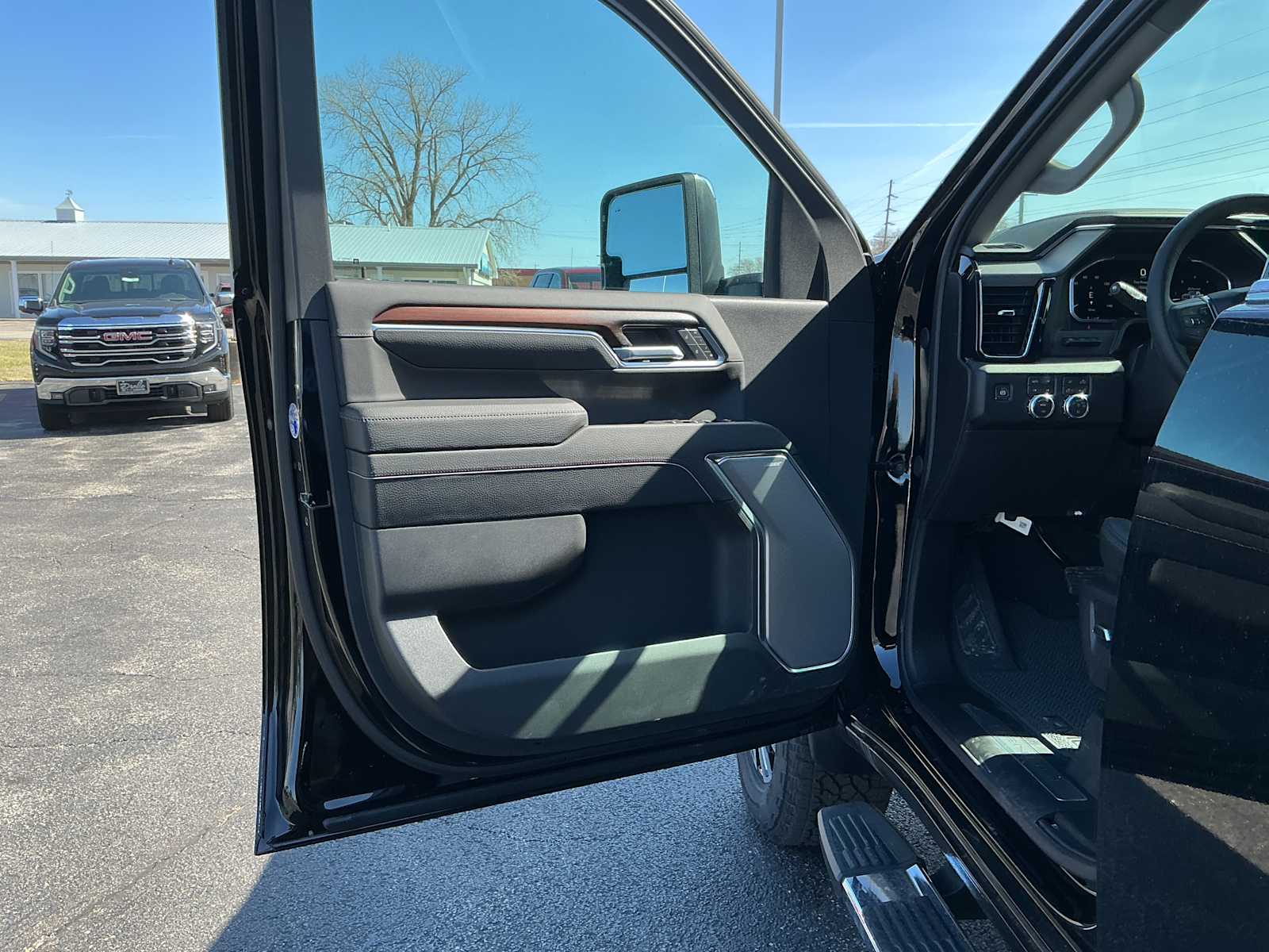 2026 GMC Sierra 2500HD Denali - Photo 19