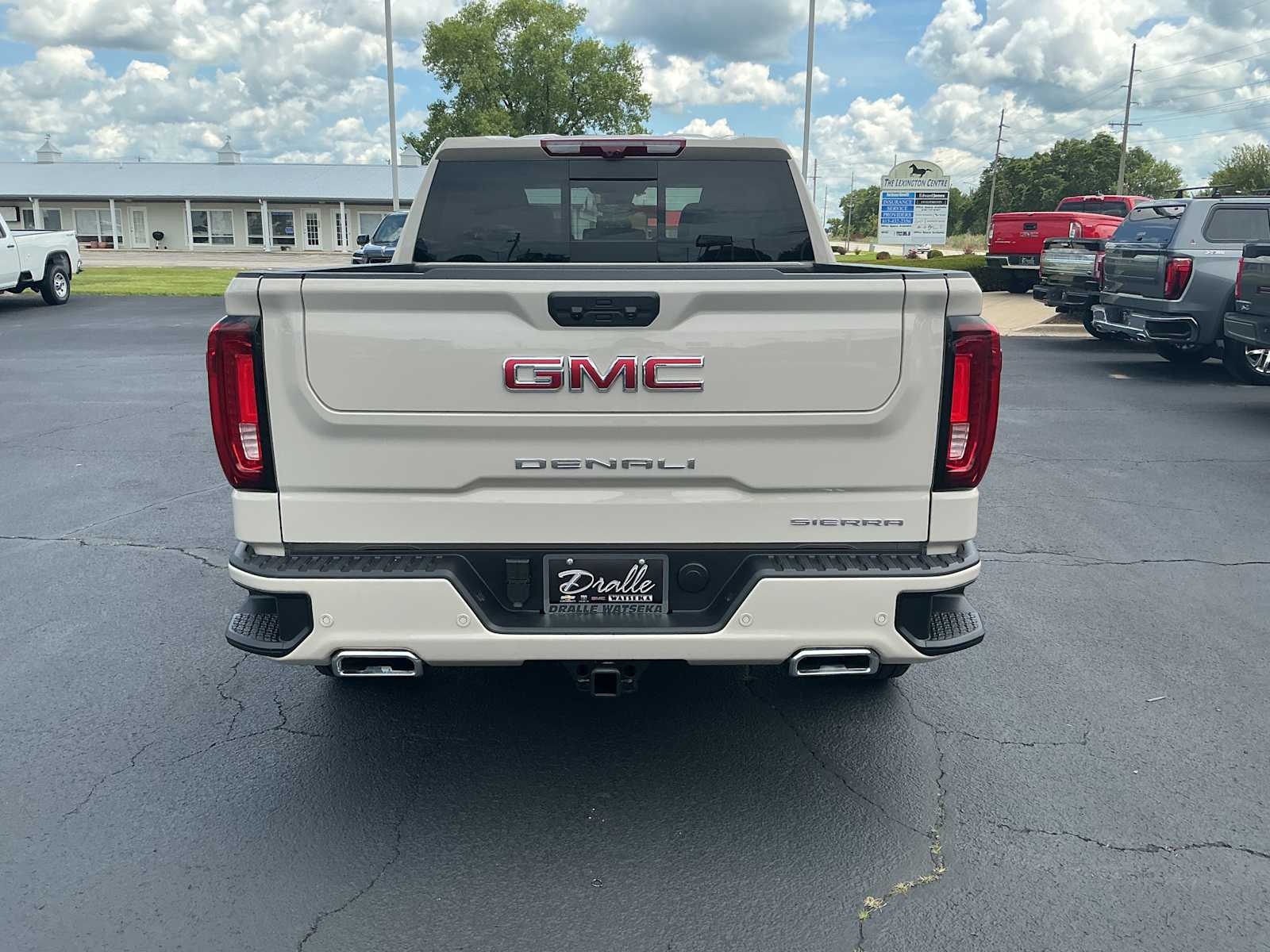 2026 GMC Sierra 1500 Denali - Photo 6
