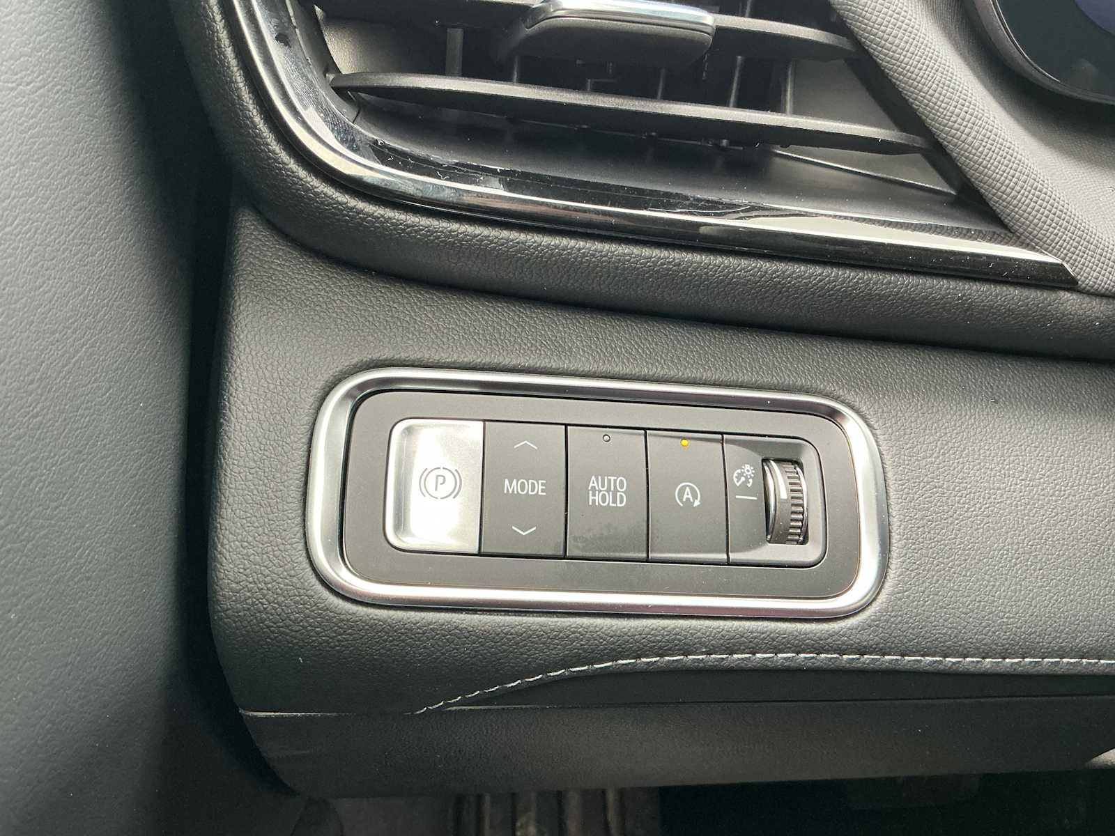 2026 Buick Enclave Preferred - Photo 15
