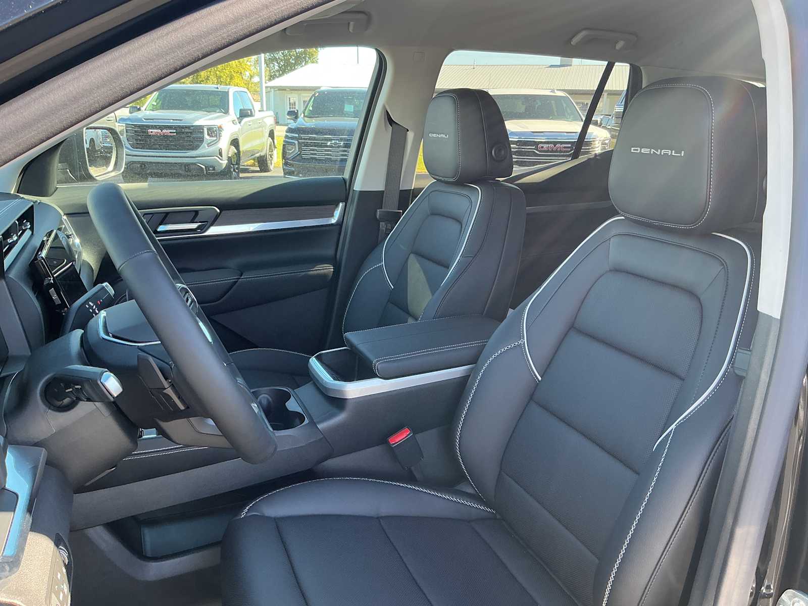 2027 GMC Terrain Denali - Photo 19