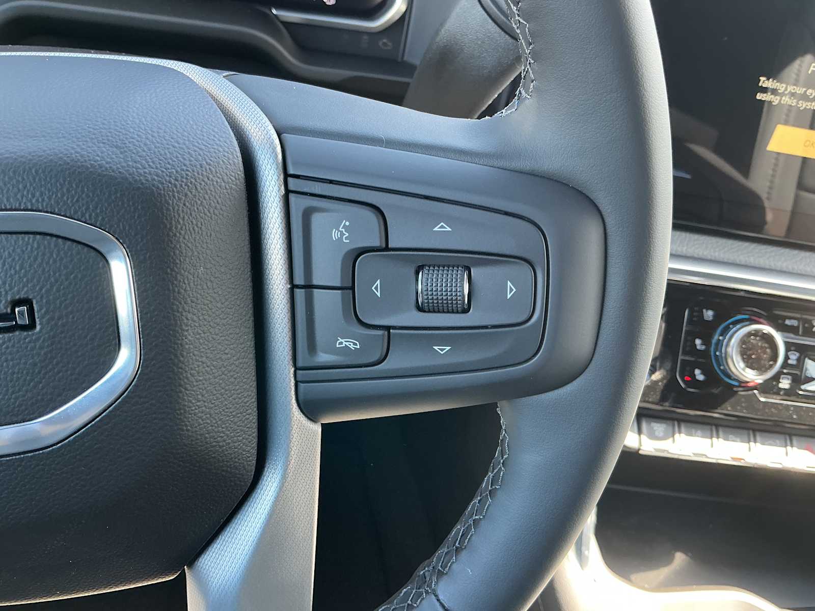 2026 GMC Sierra 2500HD Denali - Photo 11