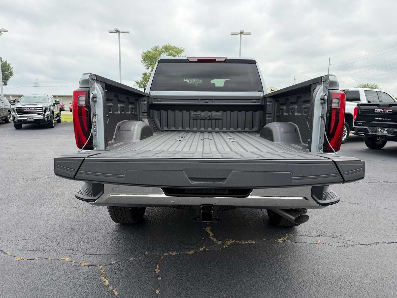 2026 GMC Sierra 2500HD SLT - Photo 31
