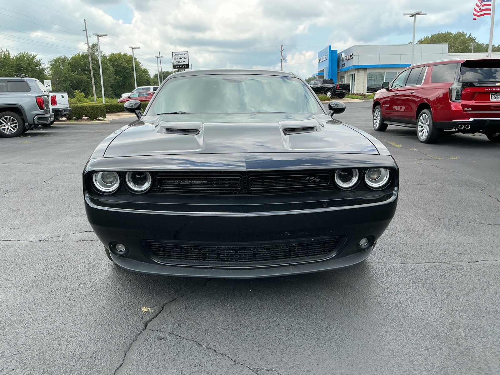 Used 2018 Dodge Challenger R/T with VIN 2C3CDZBT7JH332810 for sale in Watseka, IL