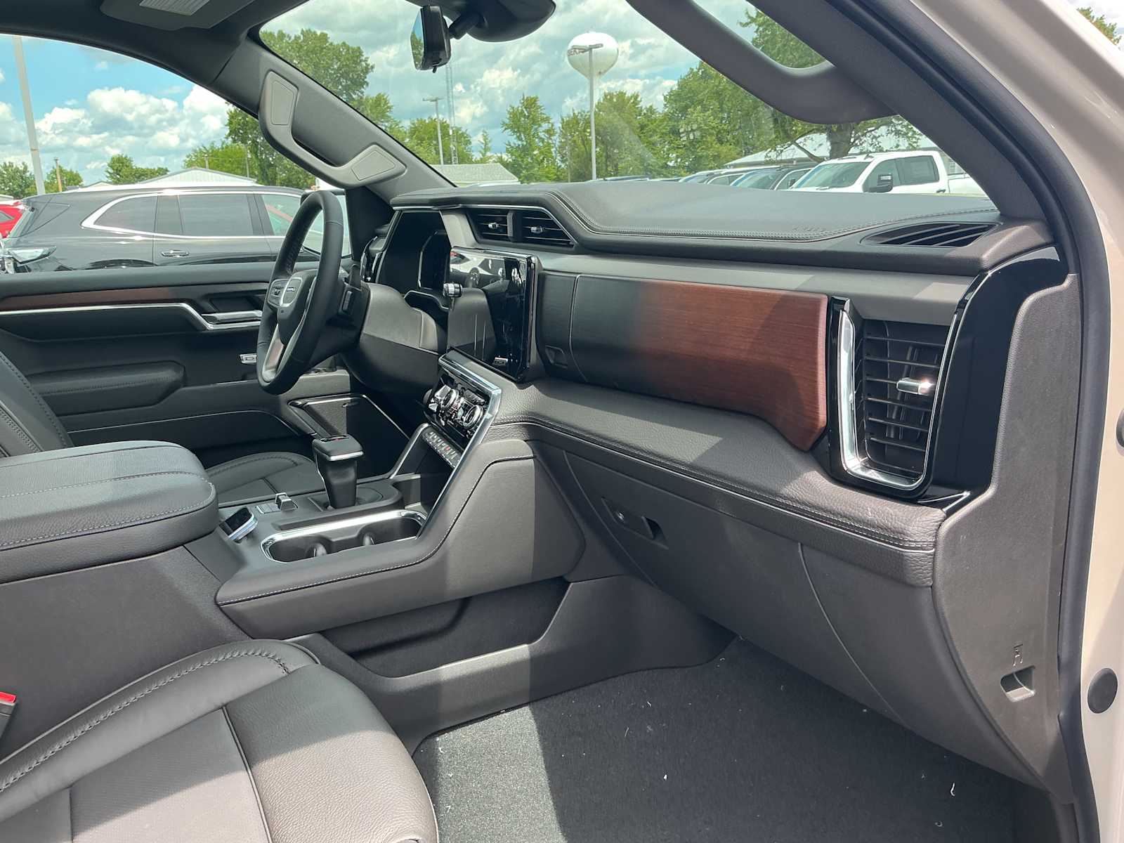 2026 GMC Sierra 1500 Denali - Photo 26