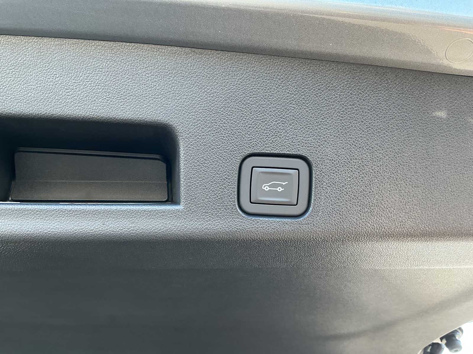 2026 GMC Acadia Elevation - Photo 31