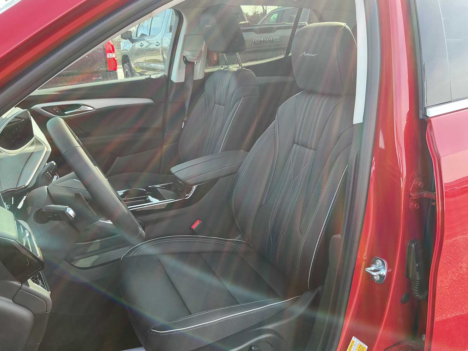 2026 Buick Envision Avenir - Photo 23