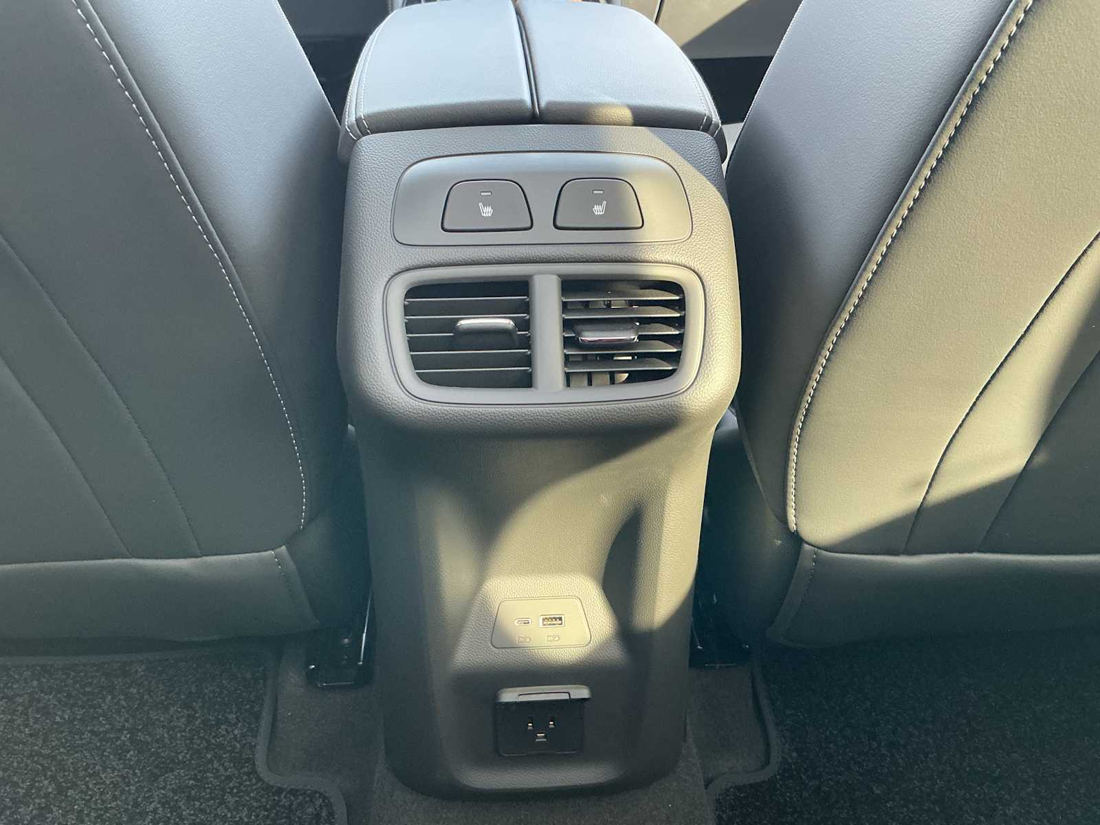 2026 Buick Envision Avenir - Photo 16