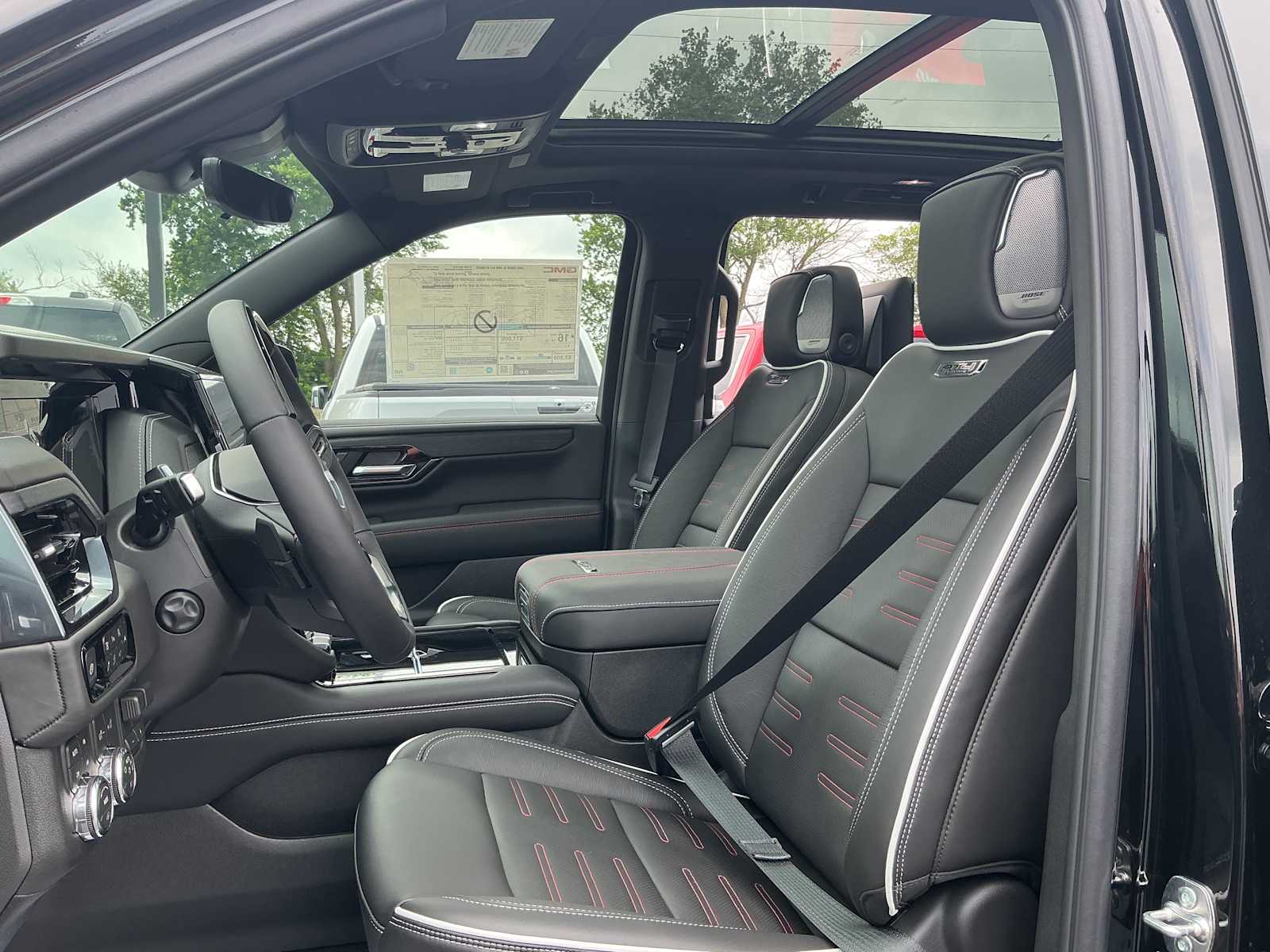 2026 GMC Yukon XL AT4 Ultimate - Photo 22
