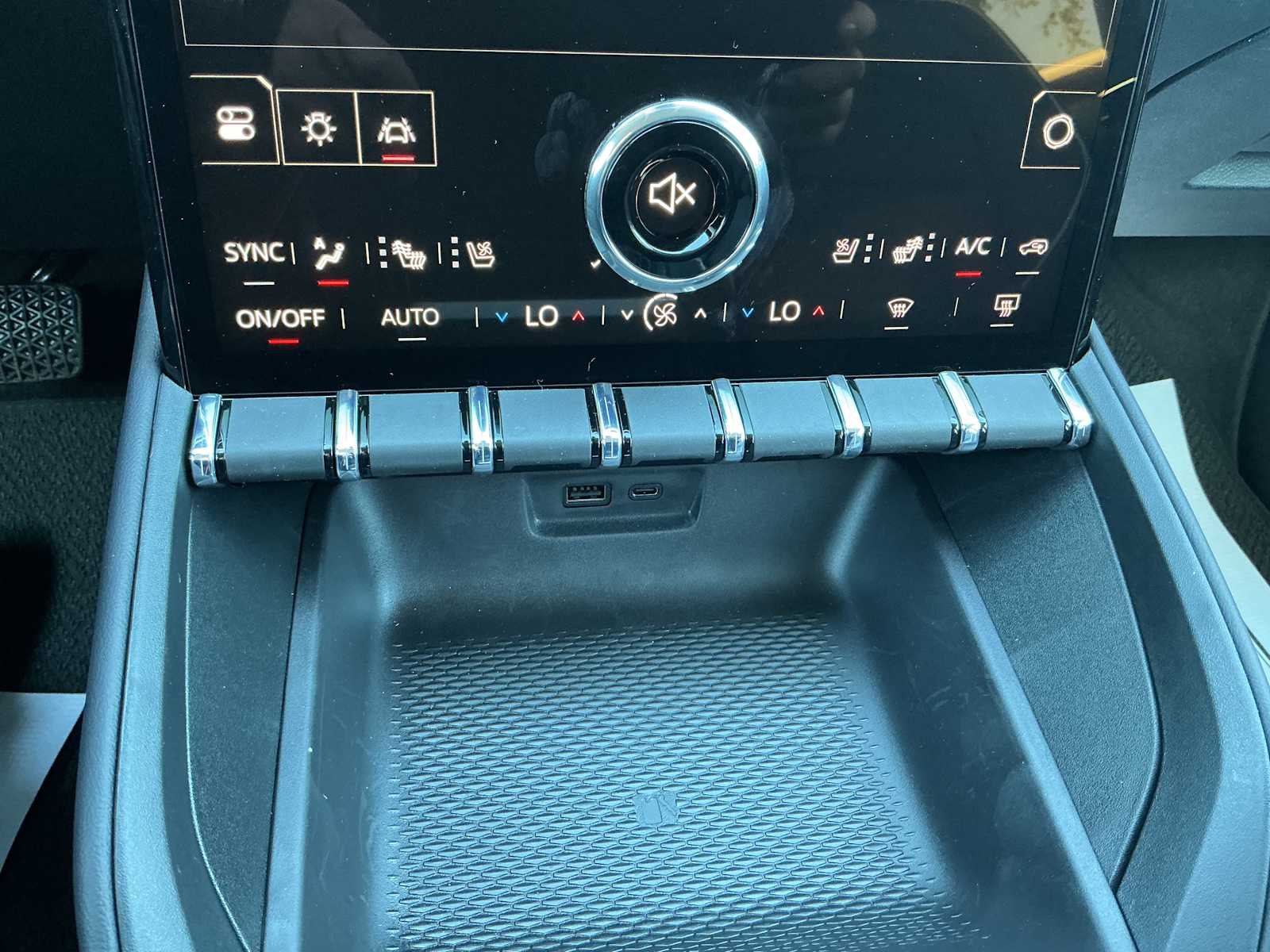 2027 GMC Terrain Denali - Photo 14
