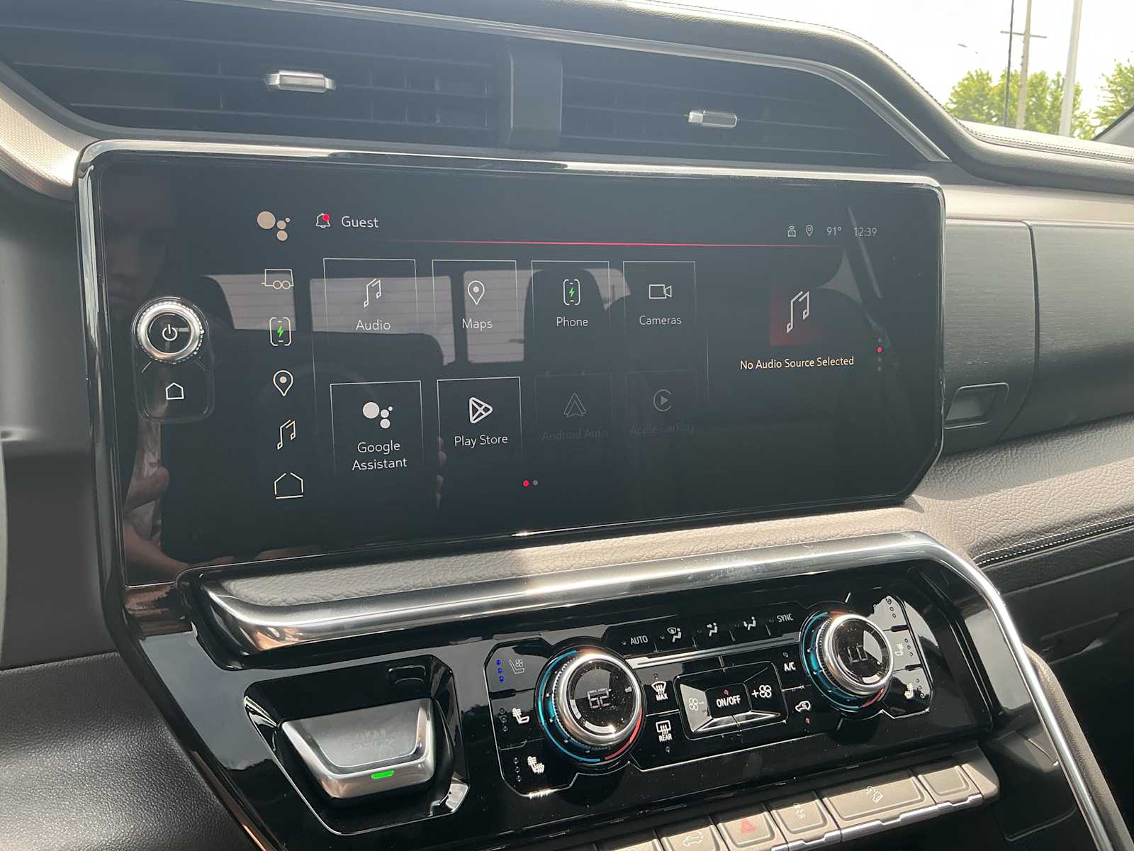 2026 GMC Sierra 1500 Denali - Photo 9