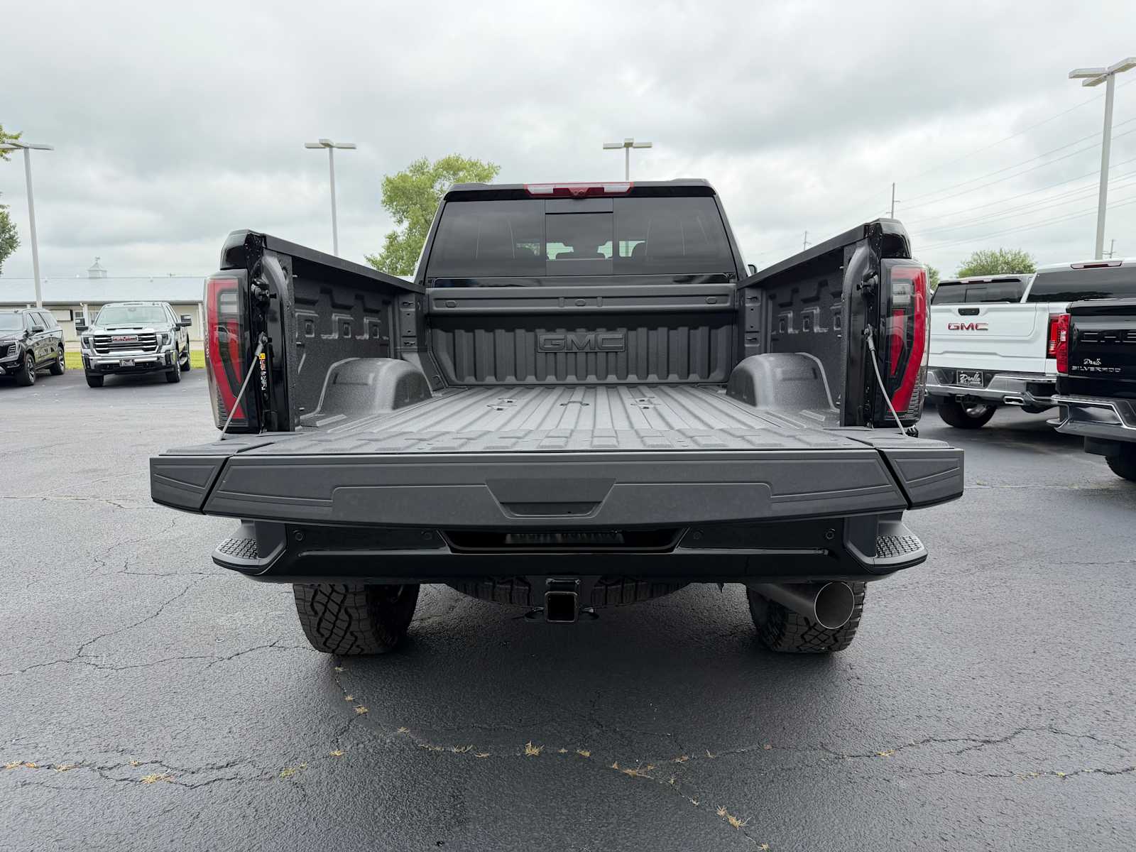2026 GMC Sierra 2500HD AT4X - Photo 30