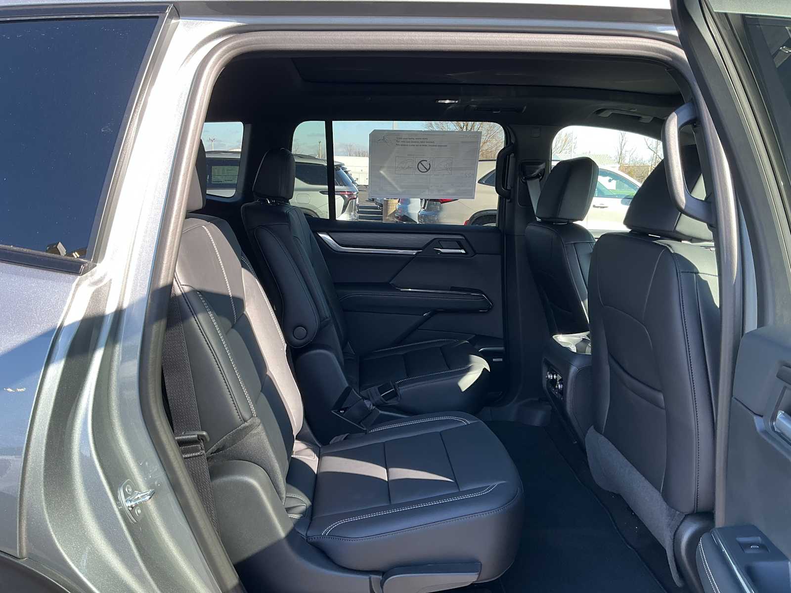 2026 GMC Acadia Elevation - Photo 23