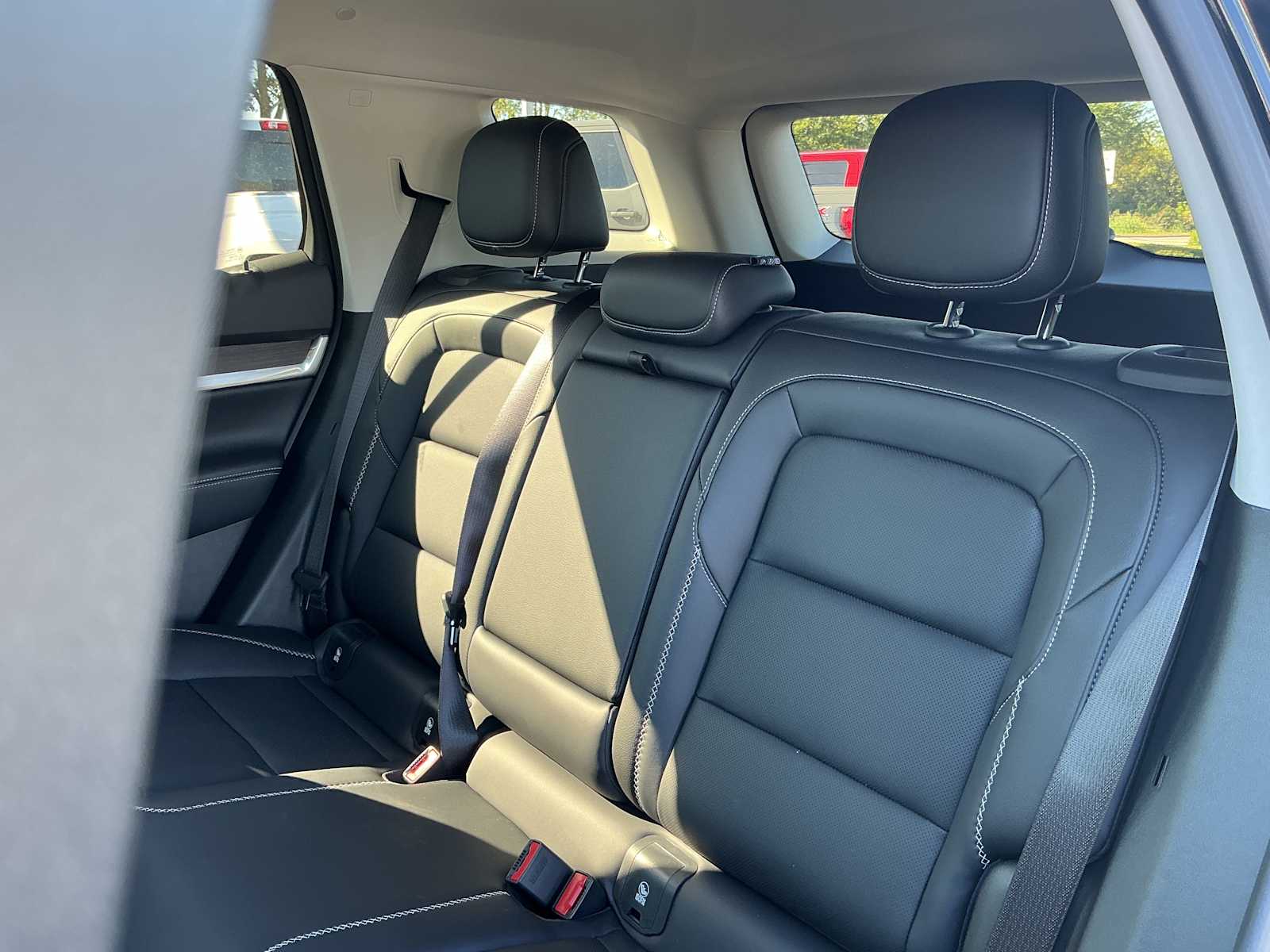 2027 GMC Terrain Denali - Photo 20
