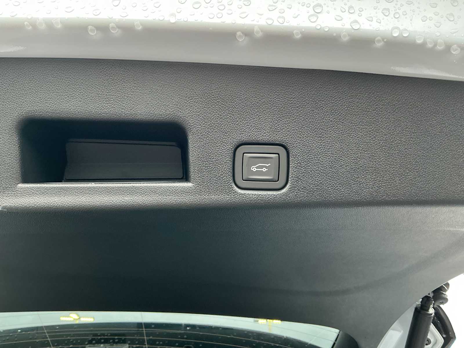 2026 Buick Enclave Preferred - Photo 31