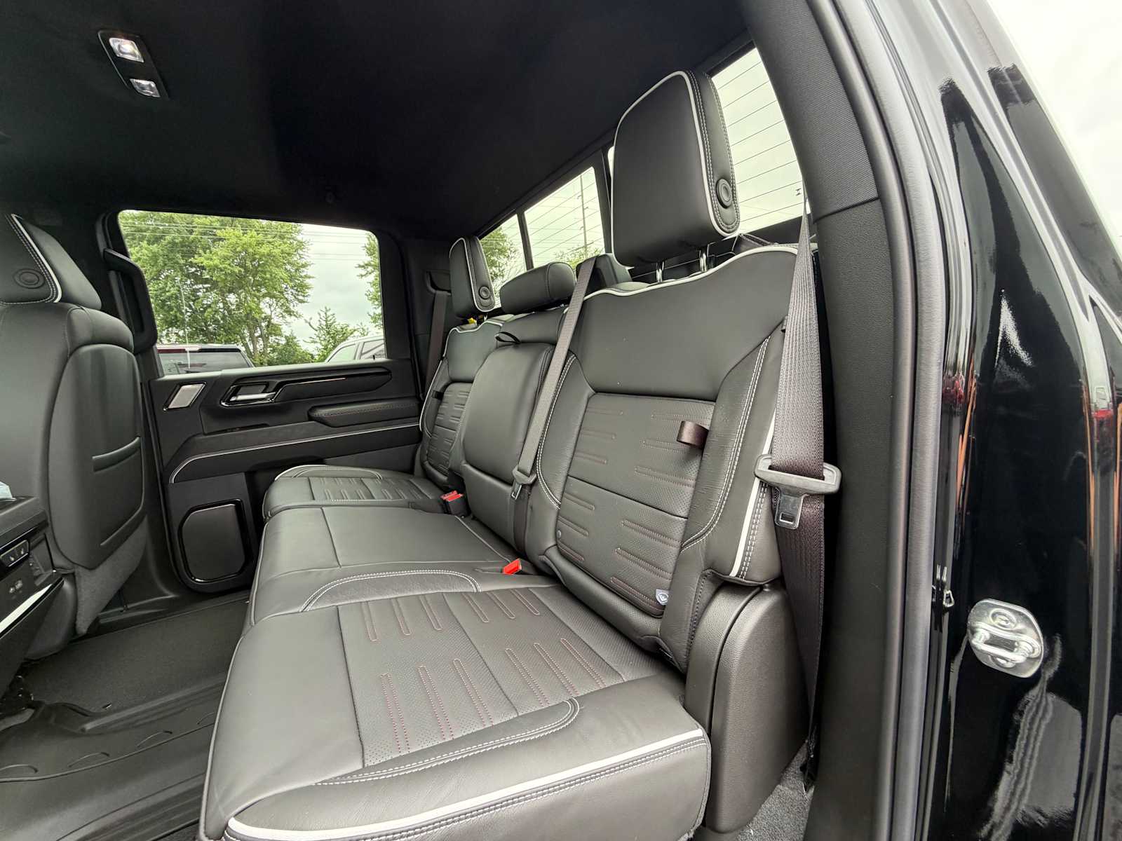 2026 GMC Sierra 2500HD AT4X - Photo 23