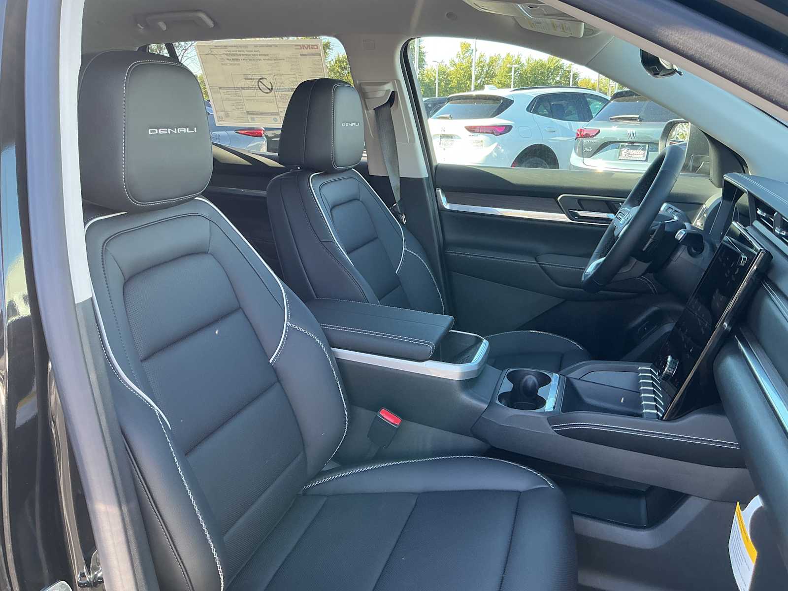 2027 GMC Terrain Denali - Photo 24