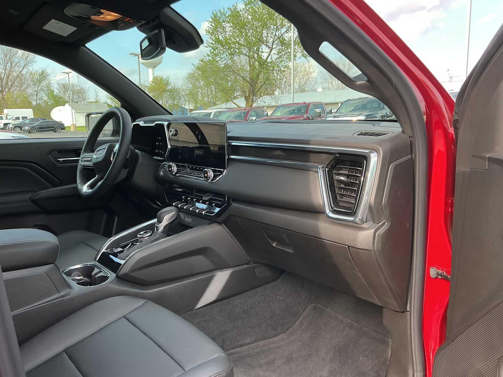 2026 GMC Canyon Elevation - Photo 24