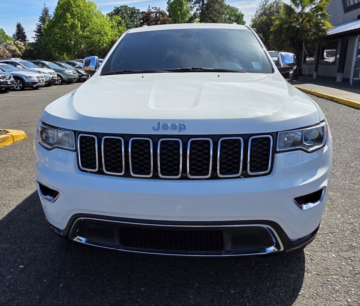 2019 Jeep Grand Cherokee Limited photo 3