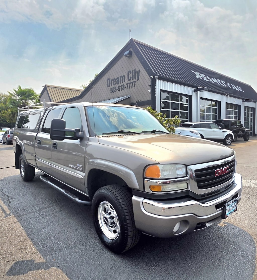 Used 2007 GMC Sierra (Classic) 2500 Hd Crew Cab Slt Pickup 4d 8 Ft 4wd LBZ Motor Truck