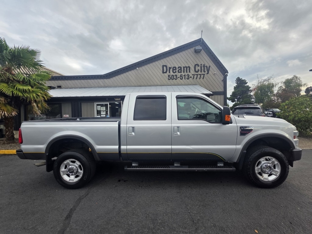 Used 2010 Ford F350 4wd Super Duty Crew Cab Cabelas Pickup 4d 6 3/4 Ft V10, 6.8 Liter Gas Truck