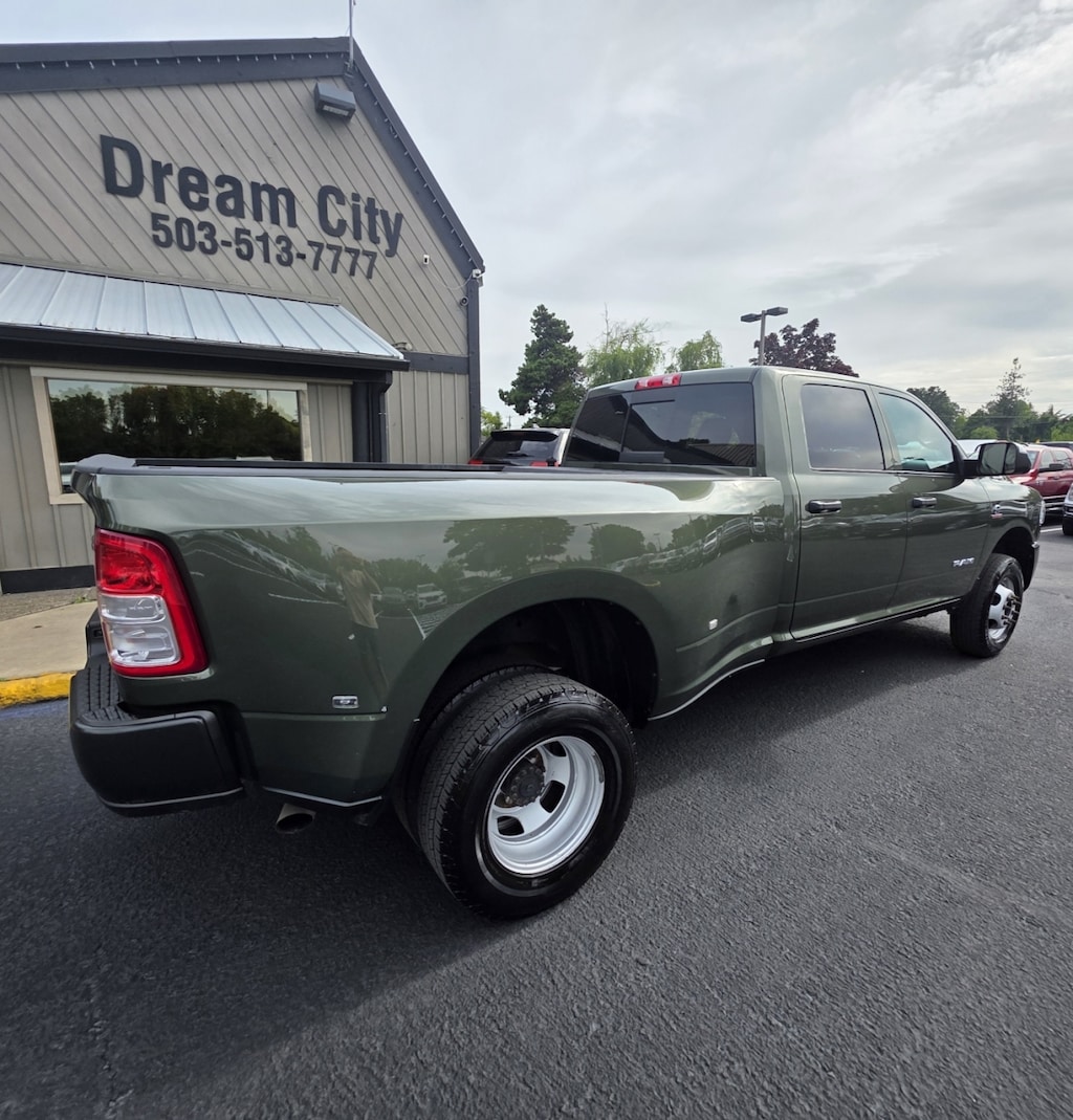 Used 2022 Ram 3500 4wd 1-Owner Crew Cab Tradesman Pickup 4d 8 Ft Aisin Transmission Truck