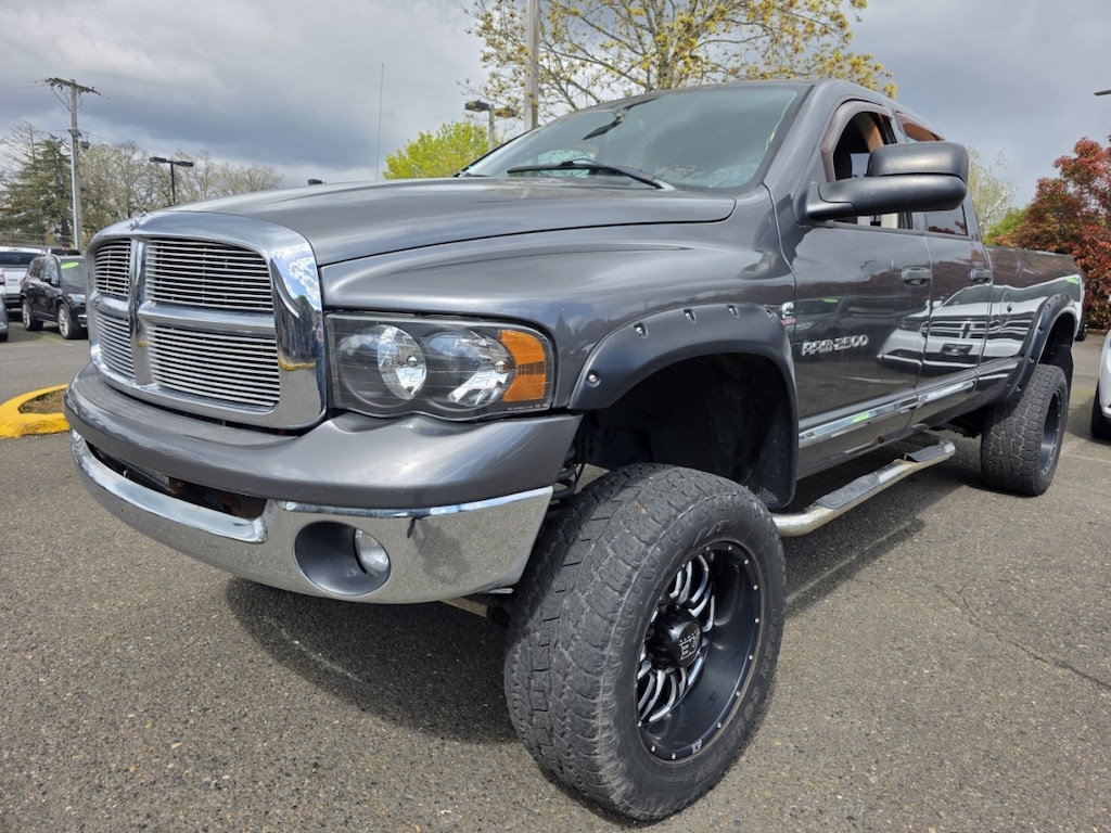 Used 2004 Dodge Ram 2500 Quad Cab Slt Pickup 4d 8 Ft Manual, 6-spd 4wd Truck