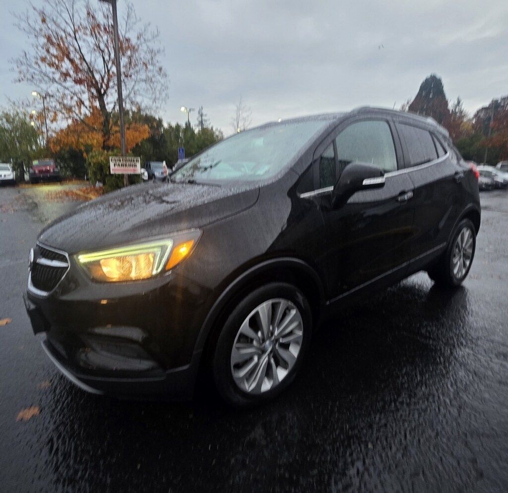 Used 2017 Buick Encore Preferred Sport Utility 4d Fwd SUV