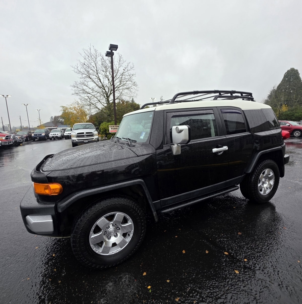 2009 Toyota FJ Cruiser Base's photo