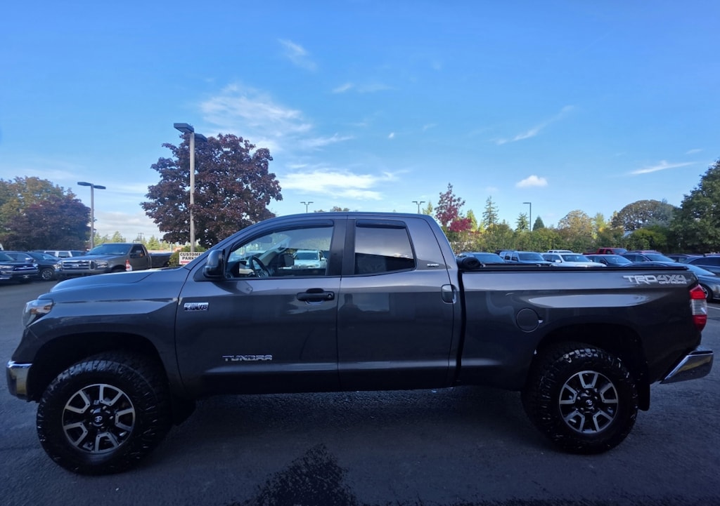 Used 2019 Toyota Tundra Double Cab Sr5 Pickup 4d 6 1/2 Ft 4wd Truck