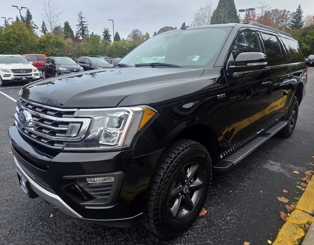 Used 2018 Ford Expedition Max Xlt Sport Utility 4d 4wd SUV