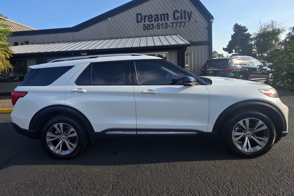 Used 2020 Ford Explorer 4wd Platinum Sport Utility 4d 4wd 1-Owner SUV