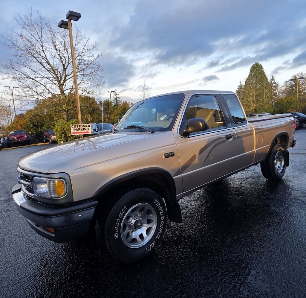 Used 1997 Mazda B-Series Cab Plus B4000 4wd Se Manual, 5-spd V6, 4.0 Liter 4wd 1-Own Truck
