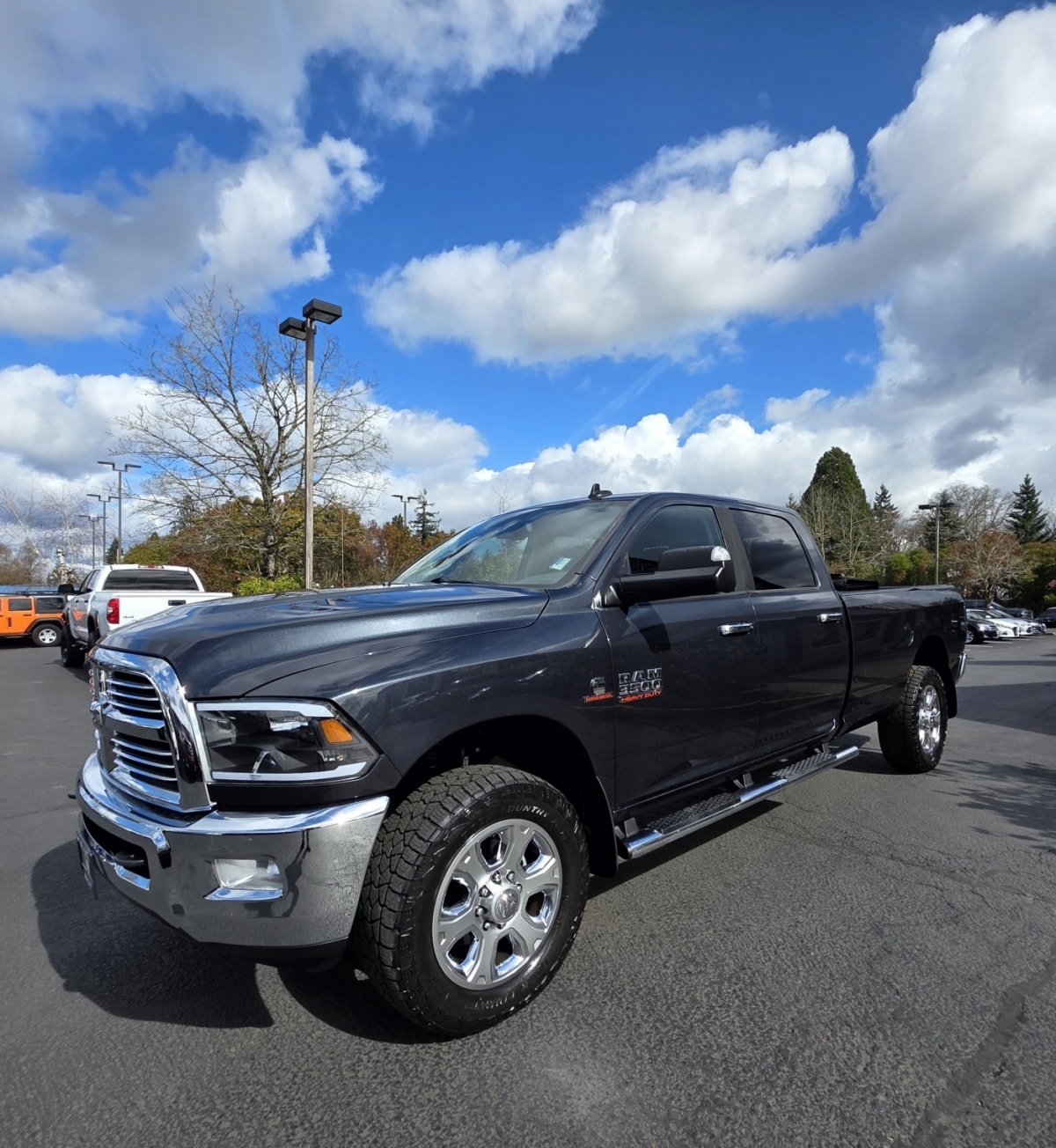 2015 RAM 3500 SLT 4X4 Crew Cab LWB's photo
