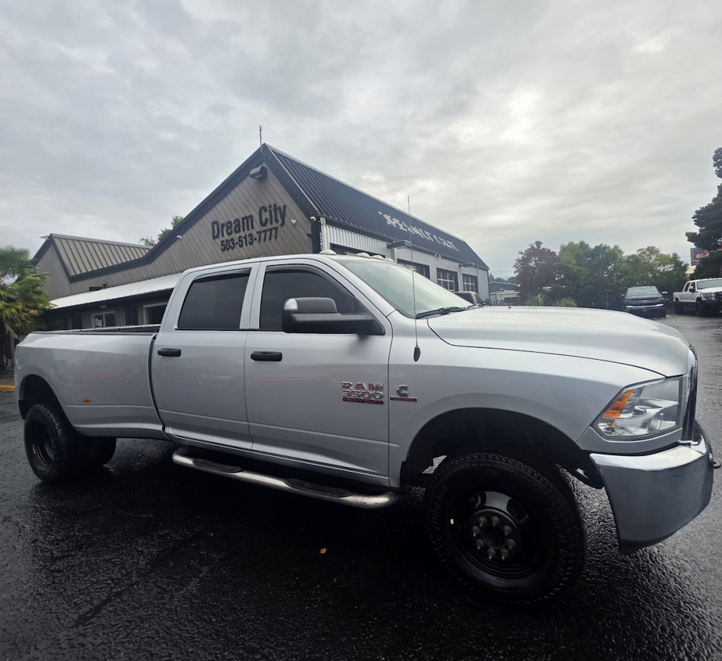 Used 2018 Ram 3500 1-Owner Crew Cab Tradesman Pickup 4d 8 Ft 4wd Aisin 6-Speed Automat Truck