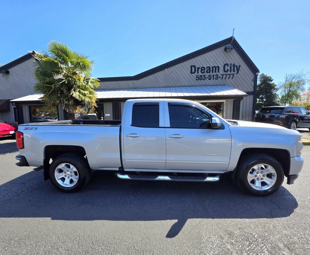 Used 2017 Chevrolet Silverado 1500 Double Cab Z71 Lt Pickup 4d 6 1/2 Ft 4wd Truck