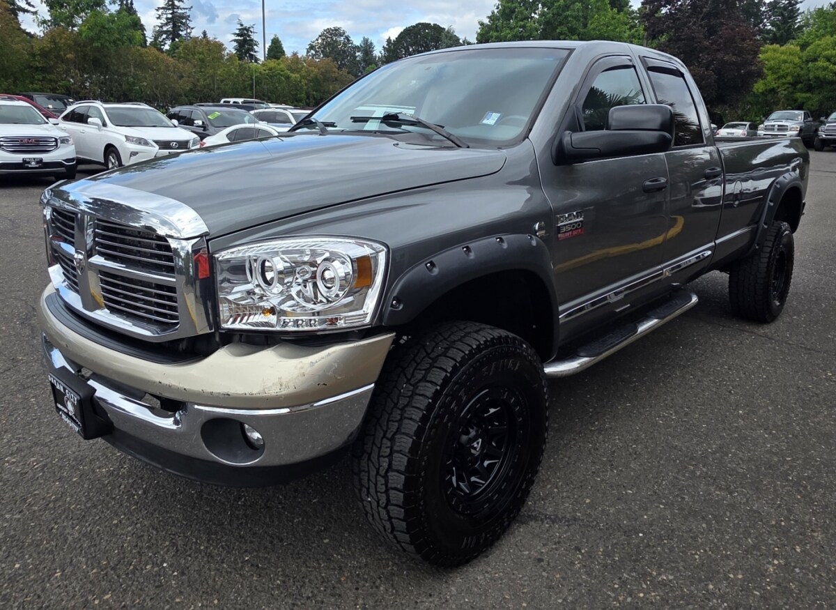 2008 Dodge Ram 3500 Laramie photo 4