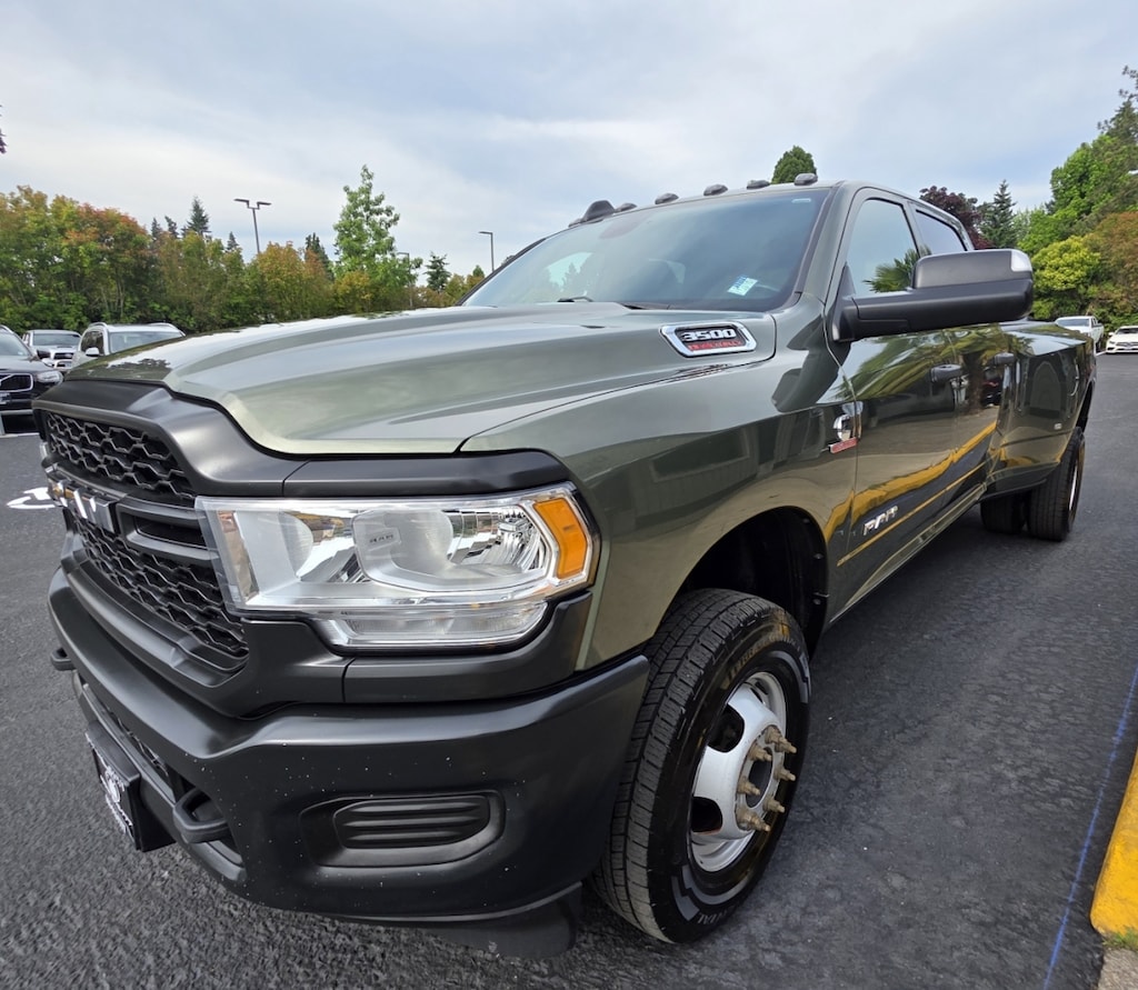 Used 2022 Ram 3500 4wd 1-Owner Crew Cab Tradesman Pickup 4d 8 Ft Aisin Transmission Truck